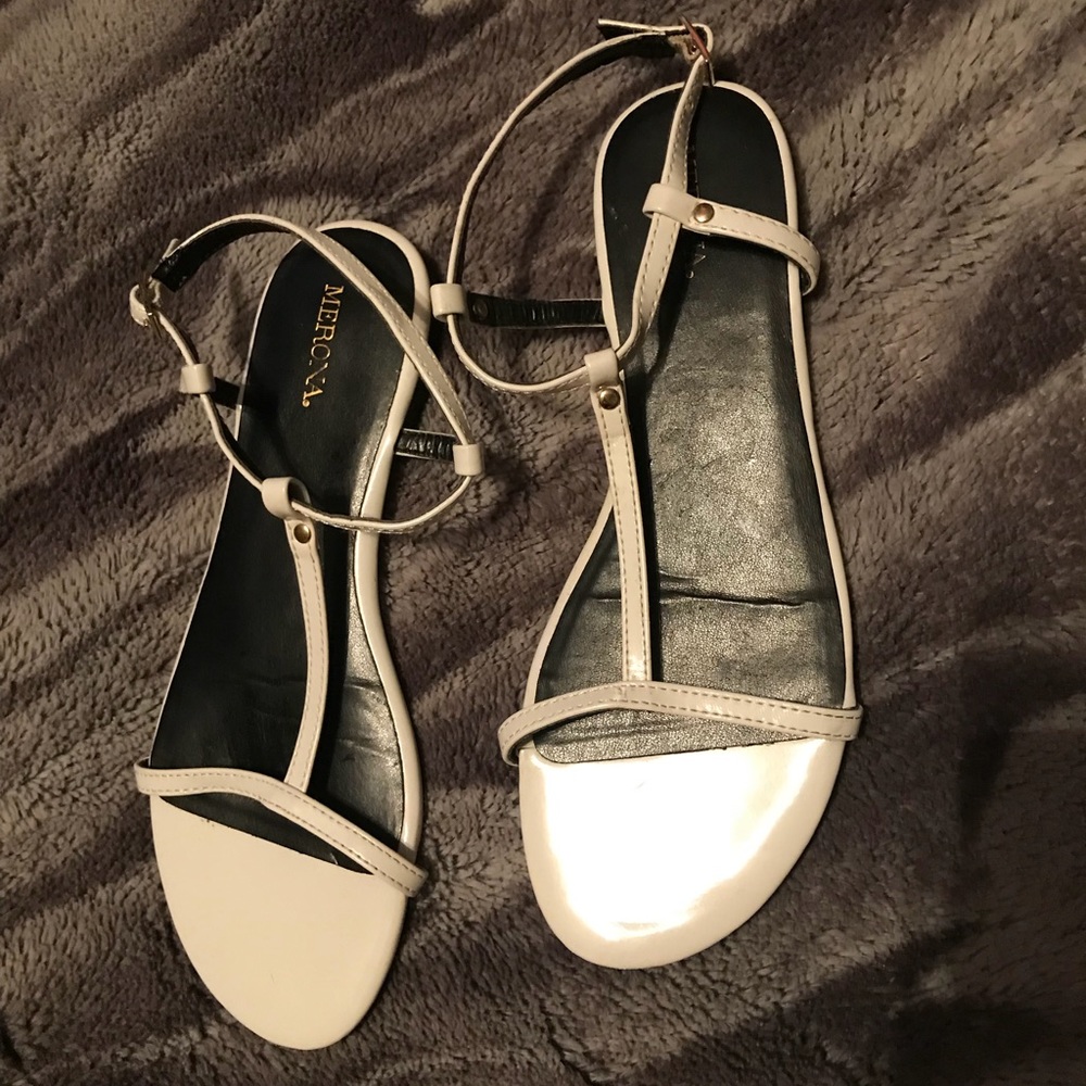 Merona white 7.5 sandals